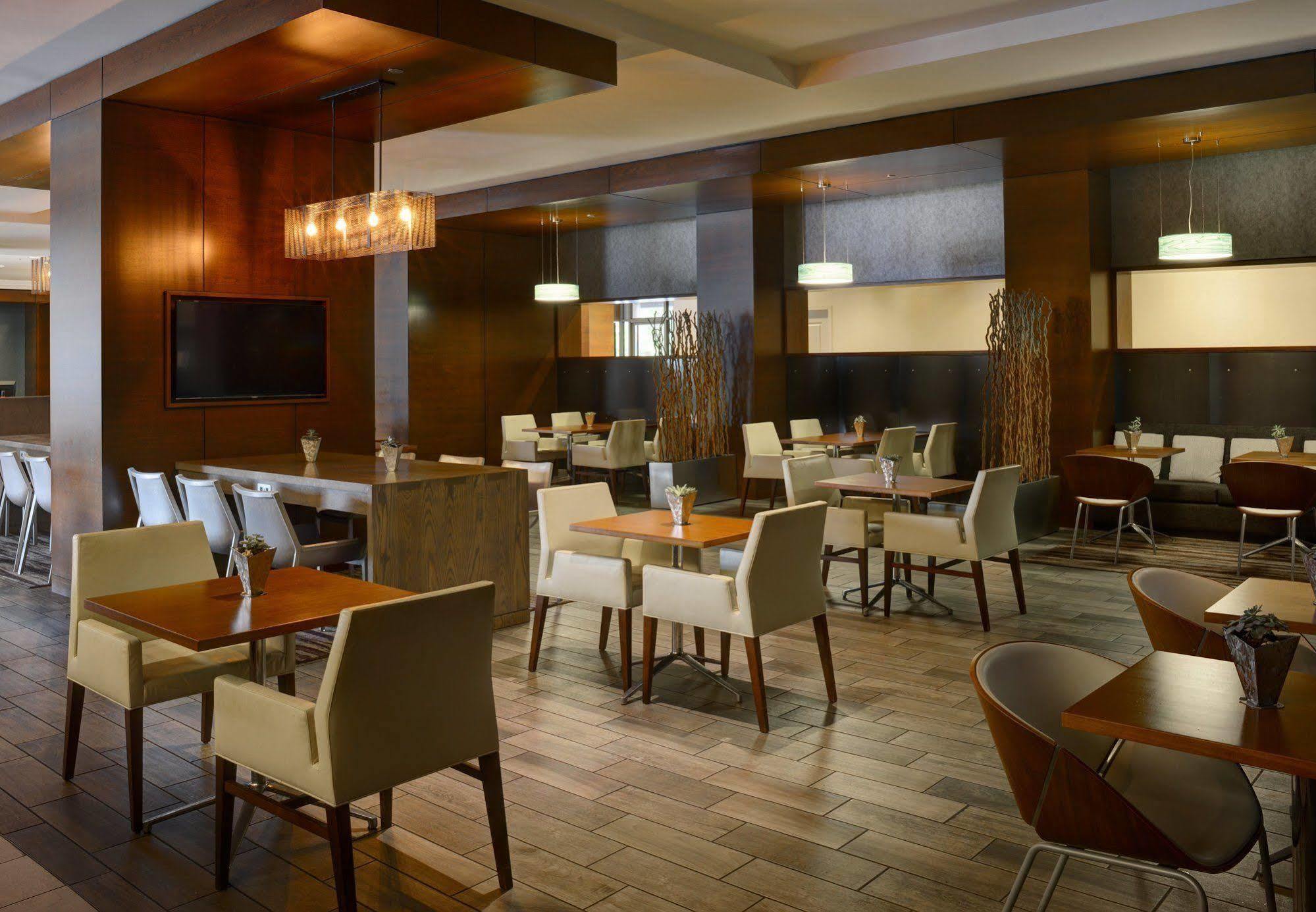 Newport News Marriott At City Center Luaran gambar